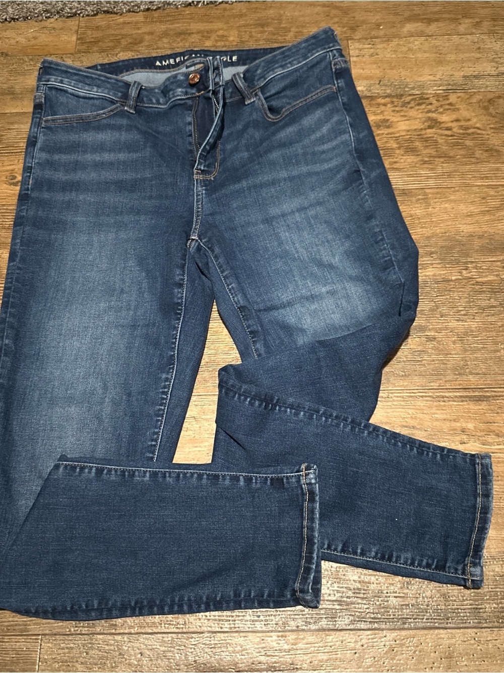 American Eagle Outfitters Women’s Medium Blue Stretch Jeggings